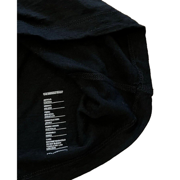 Ten Thousand The Merino Shirt Mens Large Black Tee T-Shirt Athletic Running Wool - Picture 6 of 8